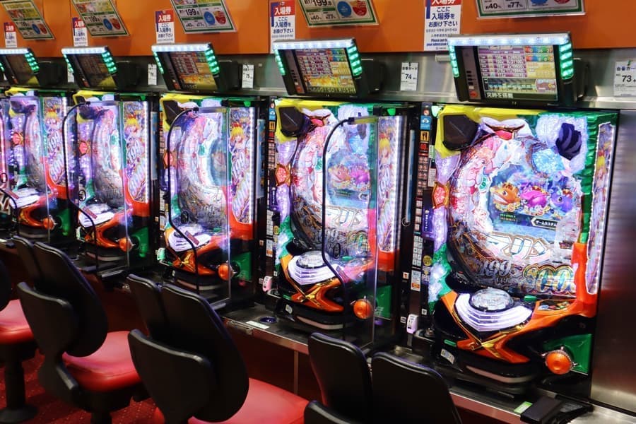 Maruhan Shinsekai facility